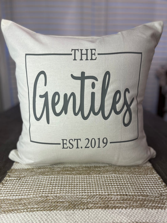 Gentile Pillow Cover